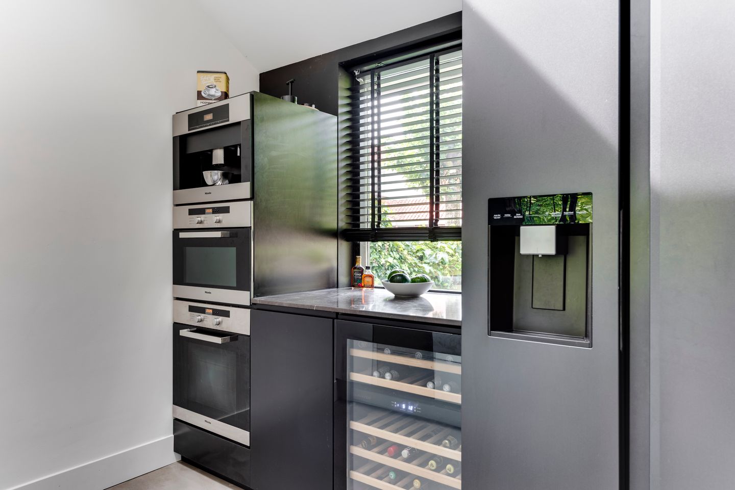 Photo 34 of Strammerboogh 35