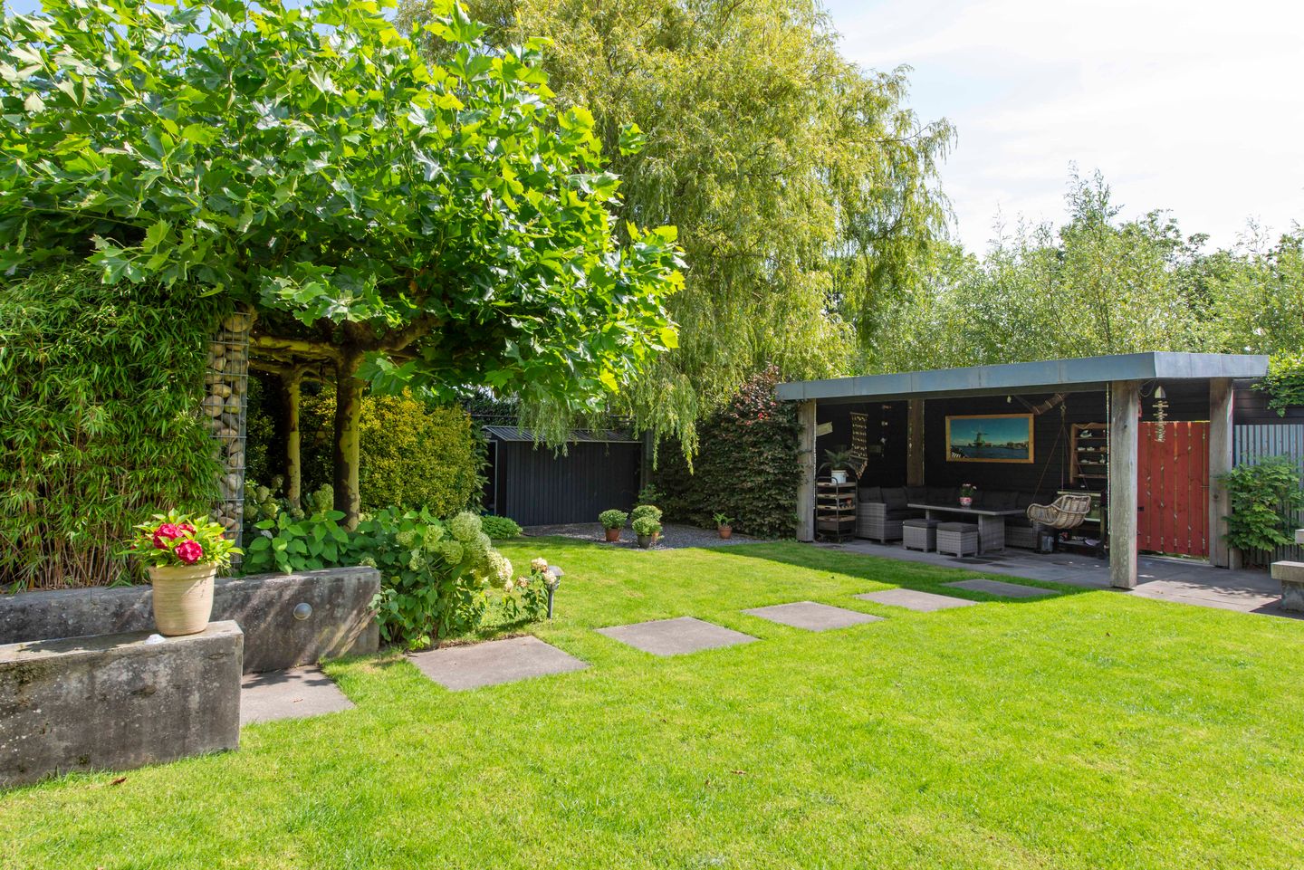 Photo 50 of Strammerboogh 35