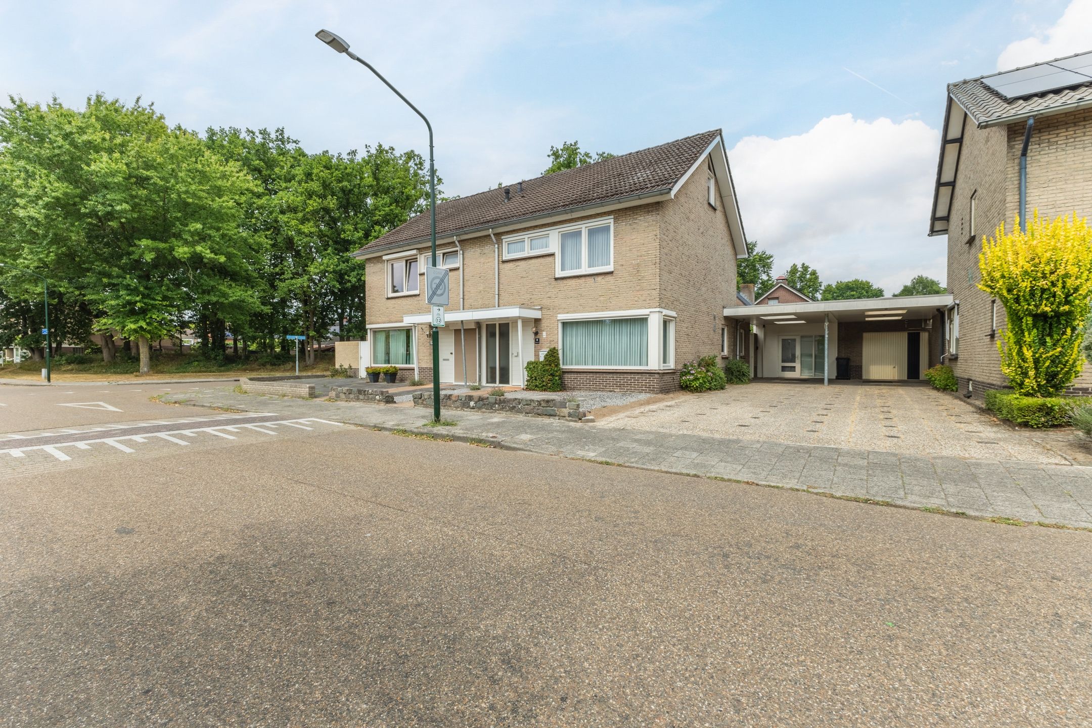 Vincent van Goghlaan 8 