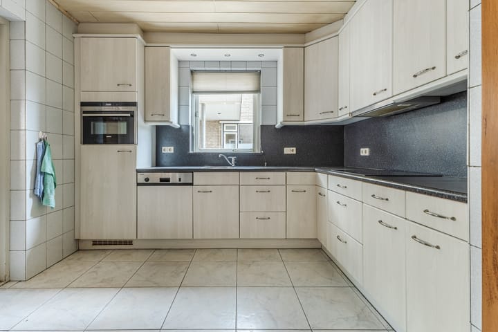 Foto 8 van Vincent van Goghlaan 8