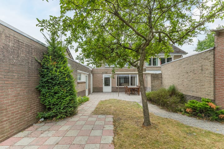 Foto 29 van Vincent van Goghlaan 8