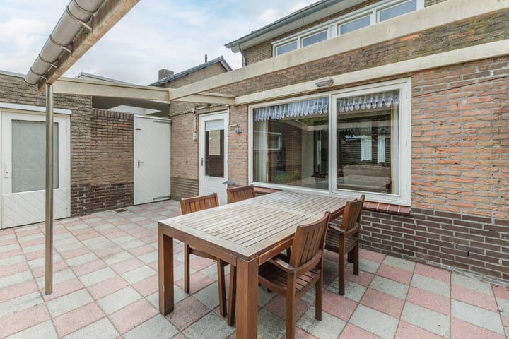 Foto 30 van Vincent van Goghlaan 8