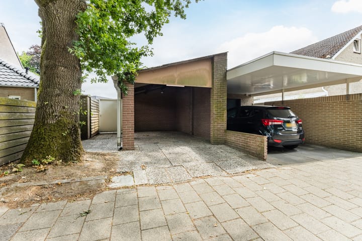 Foto 33 van Vincent van Goghlaan 8