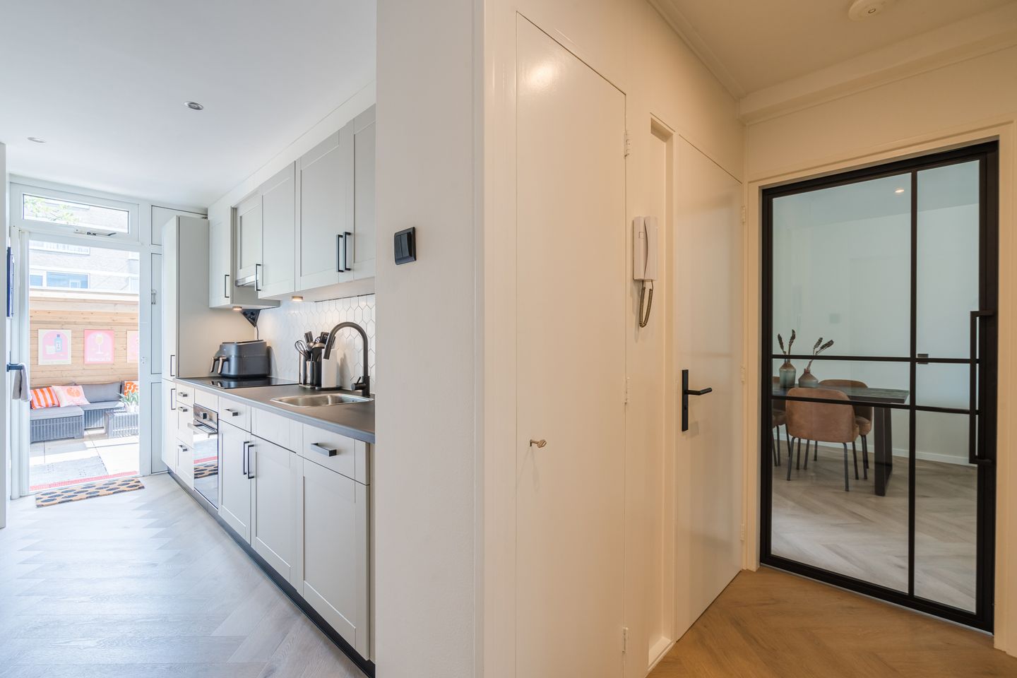 Photo 19 of Burgemeester de Zeeuwstraat 210