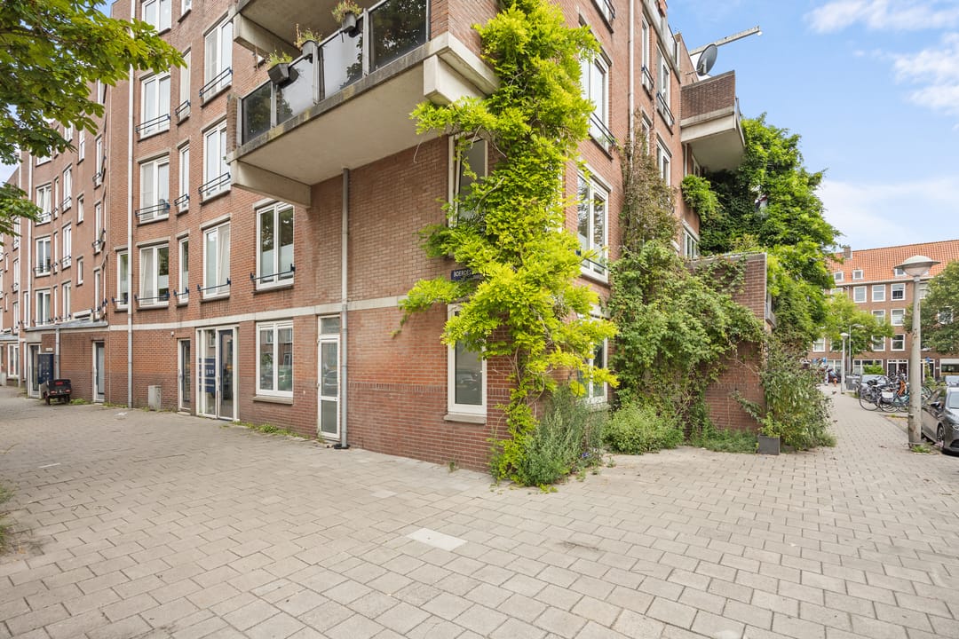 Photo 31 of Boeroestraat 109