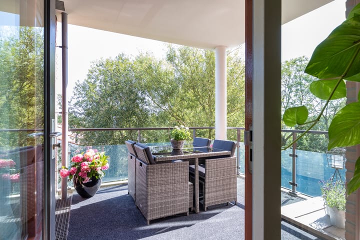 Photo 3 of Koningin Wilhelminastraat 98