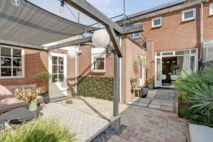 Photo 15 of Klaas Laanstraat 34