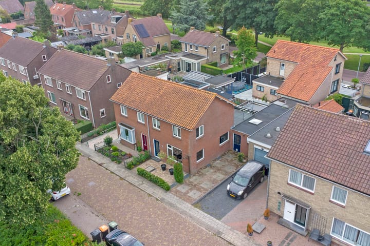 Photo 39 of Klaas Laanstraat 34