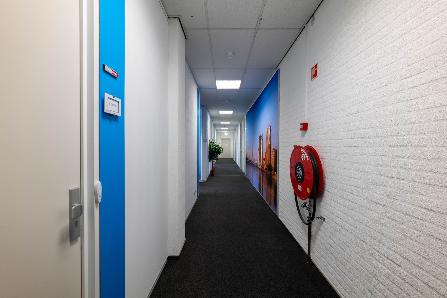 Bekijk foto 4 van Corkstraat 46