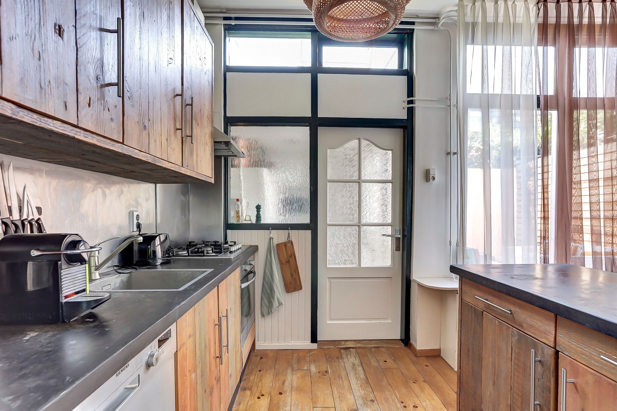 Foto 18 van Willem Loréstraat 26