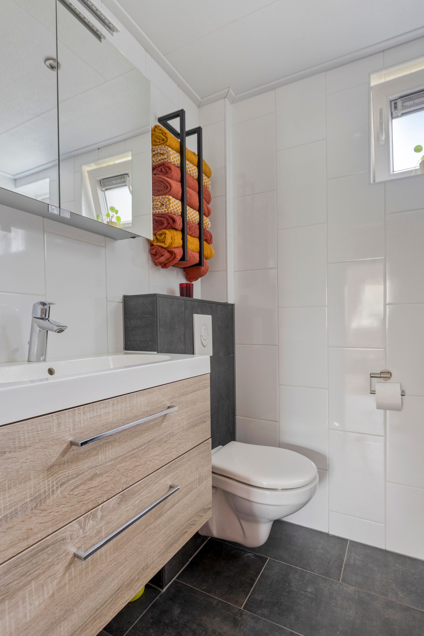 Photo 20 of Julianalaan 12