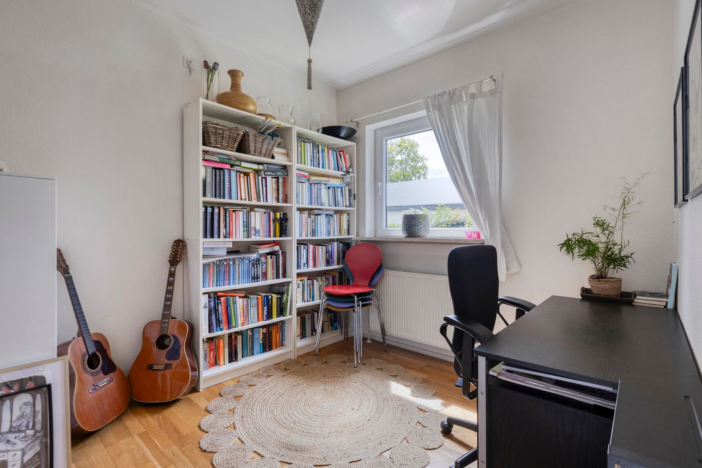 Photo 25 of Julianalaan 12