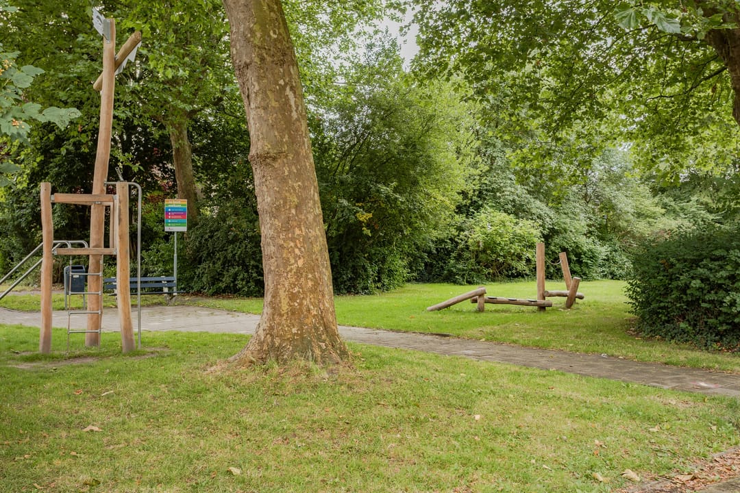 Photo 38 of Peregaard 16