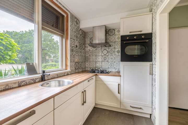 Photo 14 of van Haestrechtstraat 42