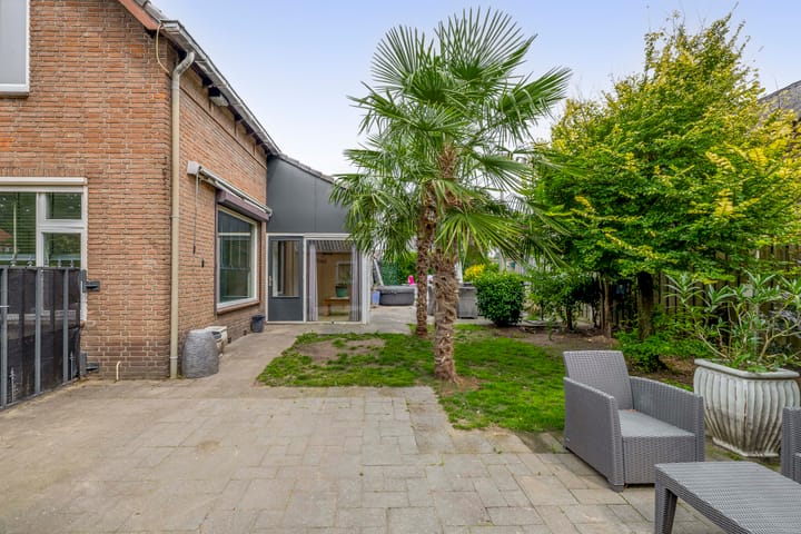 Photo 23 of van Haestrechtstraat 42