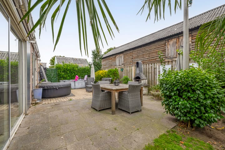 Photo 24 of van Haestrechtstraat 42