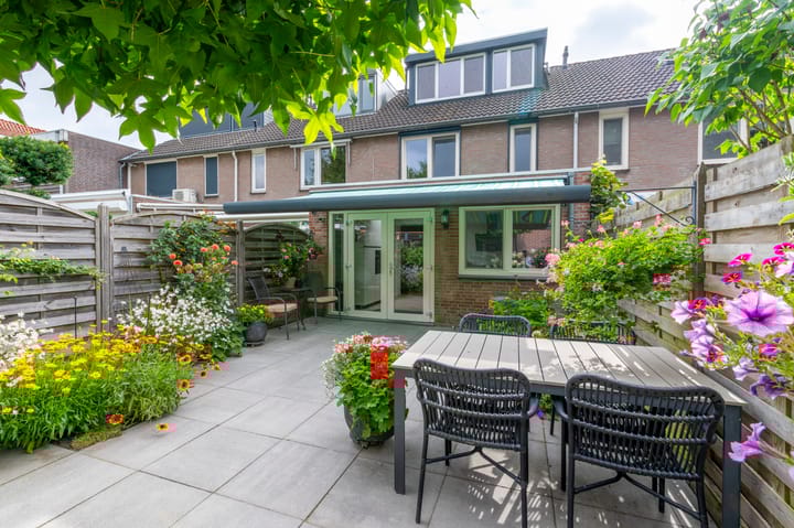 Foto 22 van Jac. van Vollenhovenstraat 321