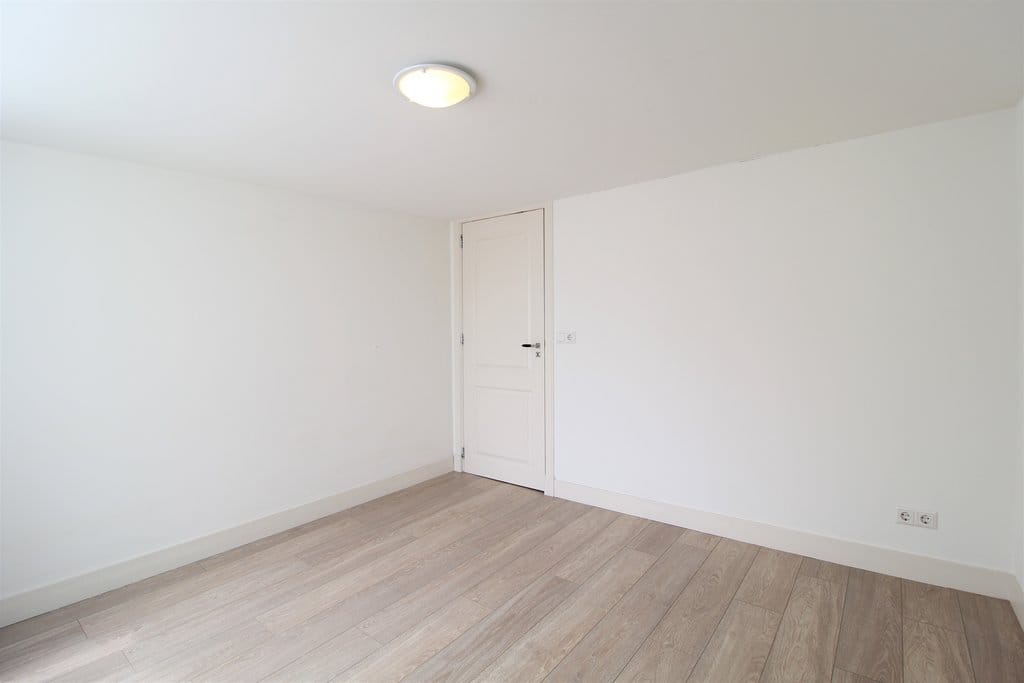 Foto 8 van Haarlemmerdijk 79-B