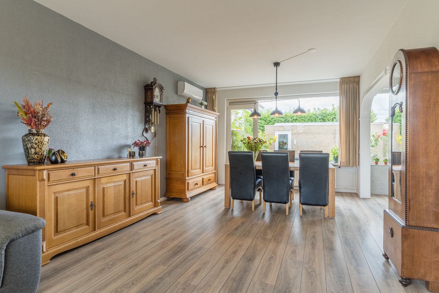 Foto 10 van Elbestraat 13