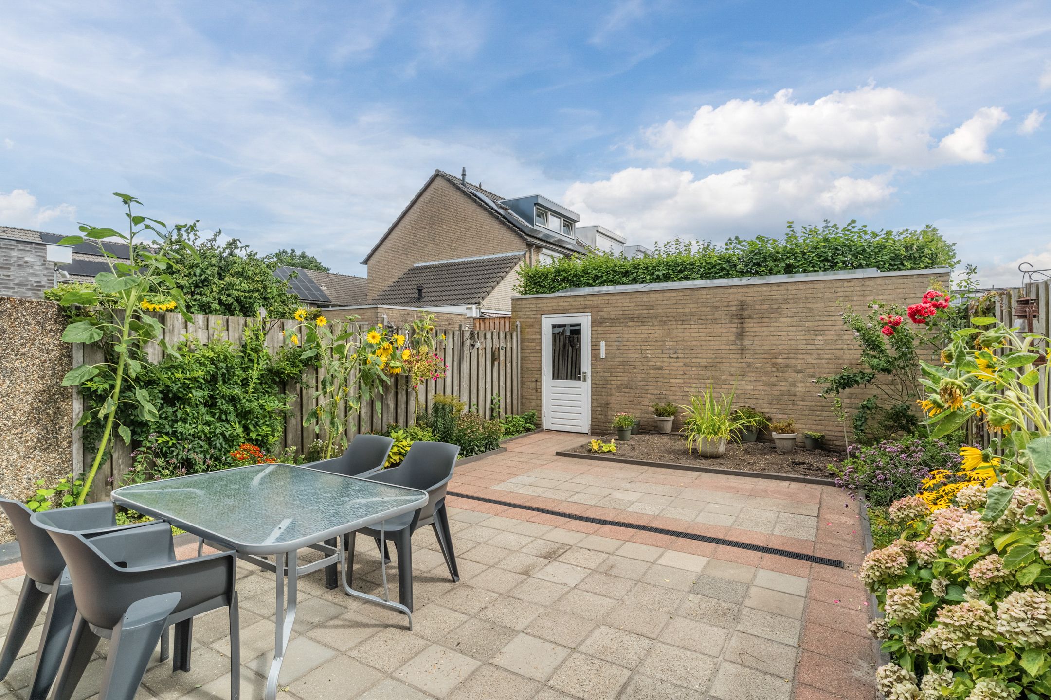 Foto 33 van Elbestraat 13