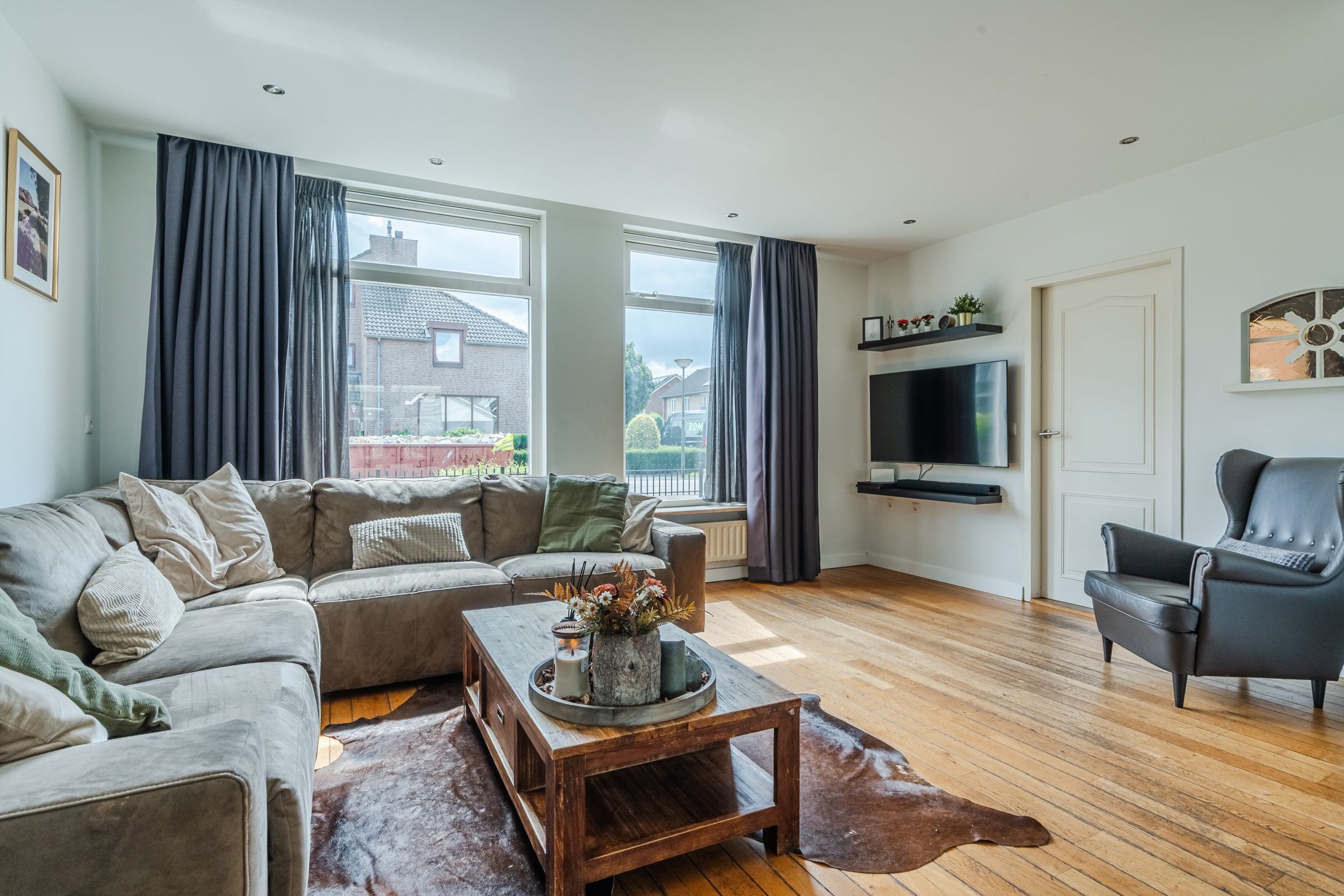 Photo 12 of Ericastraat 35