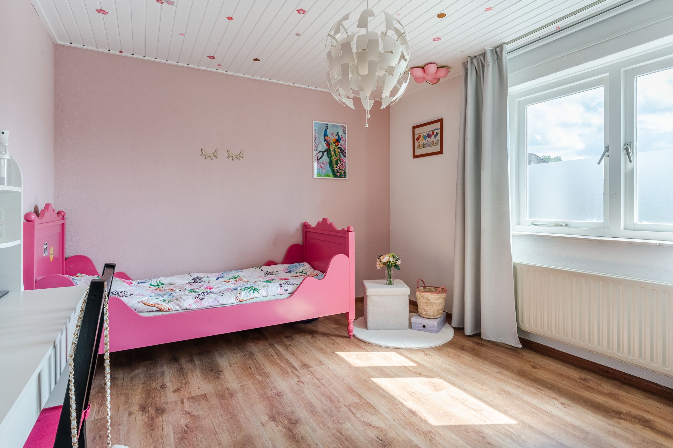 Photo 33 of Ericastraat 35