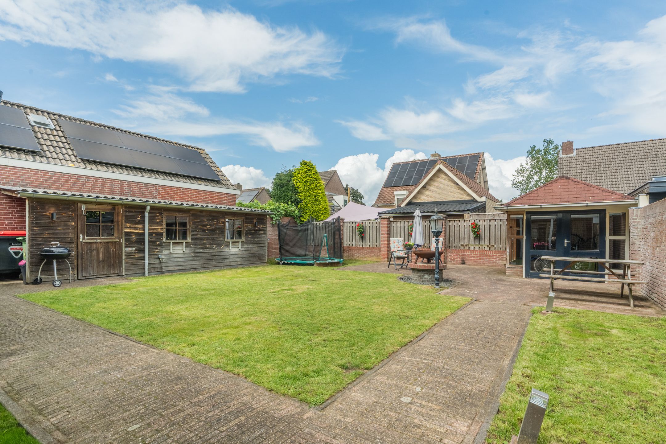 Photo 3 of Ericastraat 35