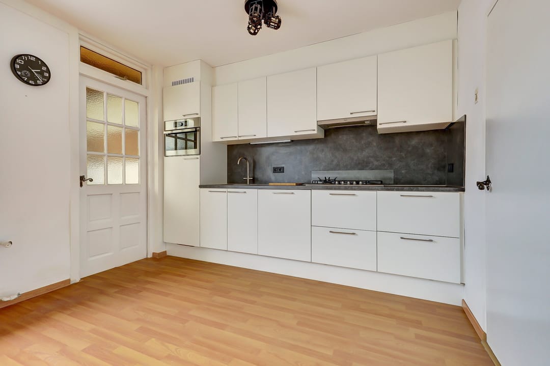 Photo 11 of Wingerdstraat 22