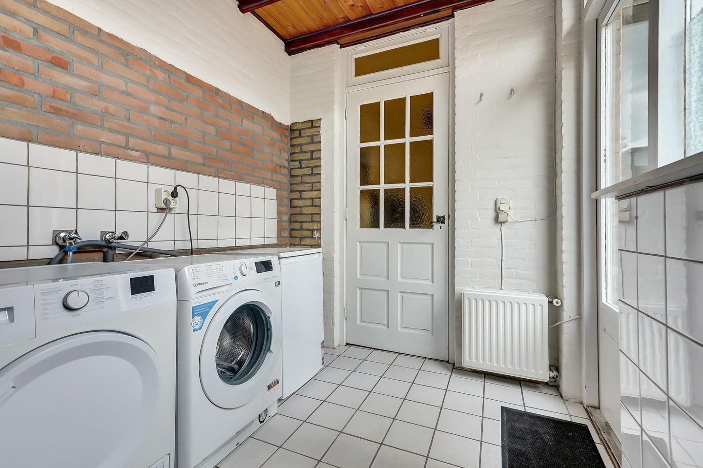 Photo 14 of Wingerdstraat 22