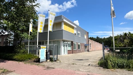View photos