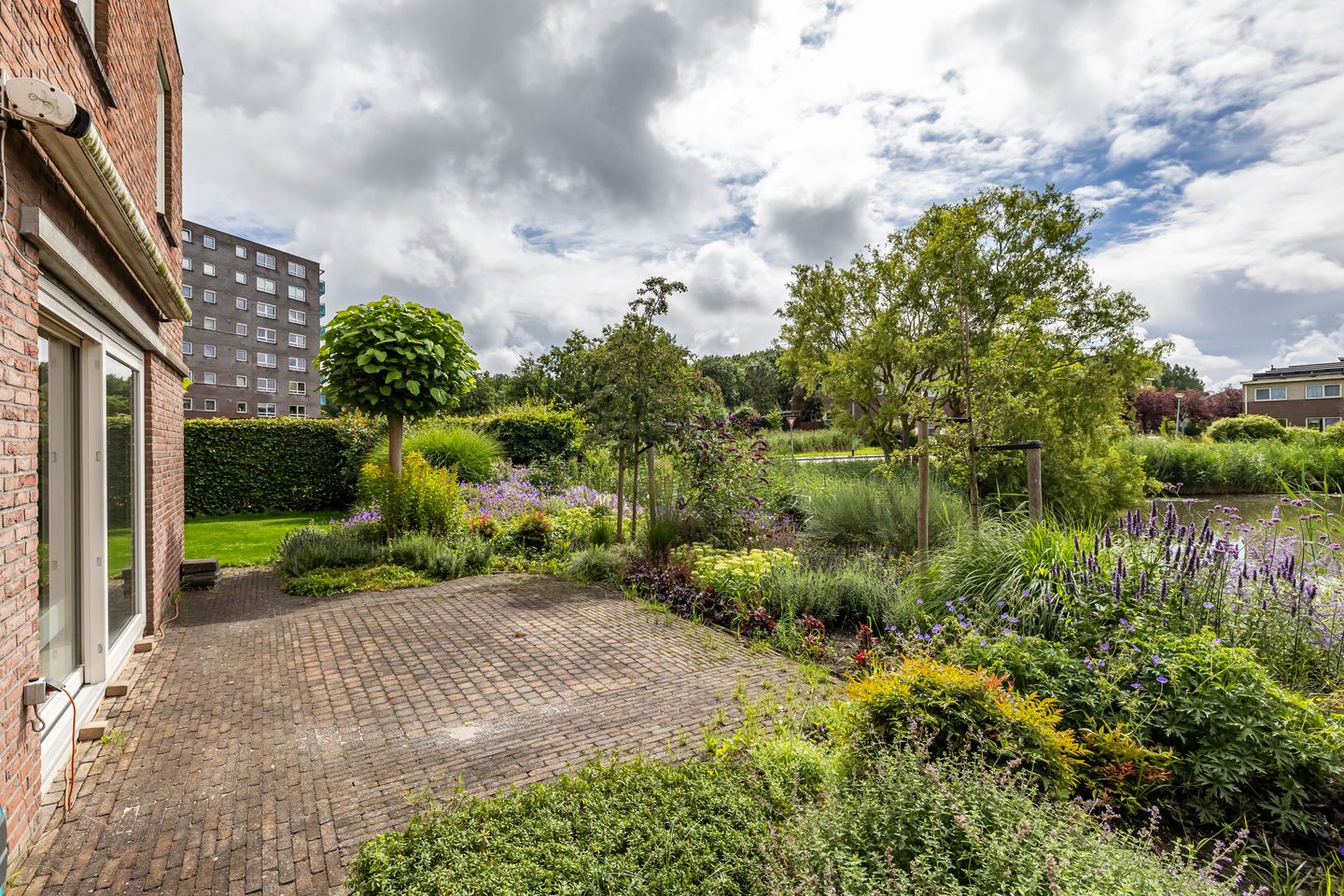 Photo 19 of Leegeweg 4-6