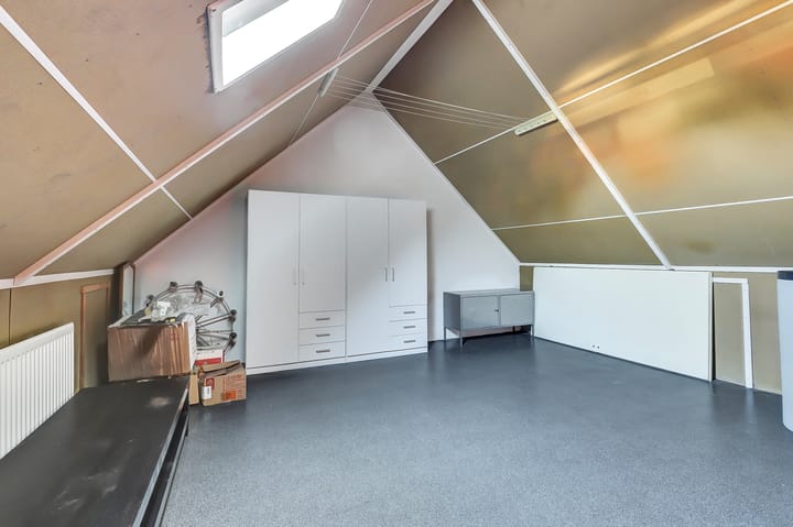 Foto 25 van Mergelland 83