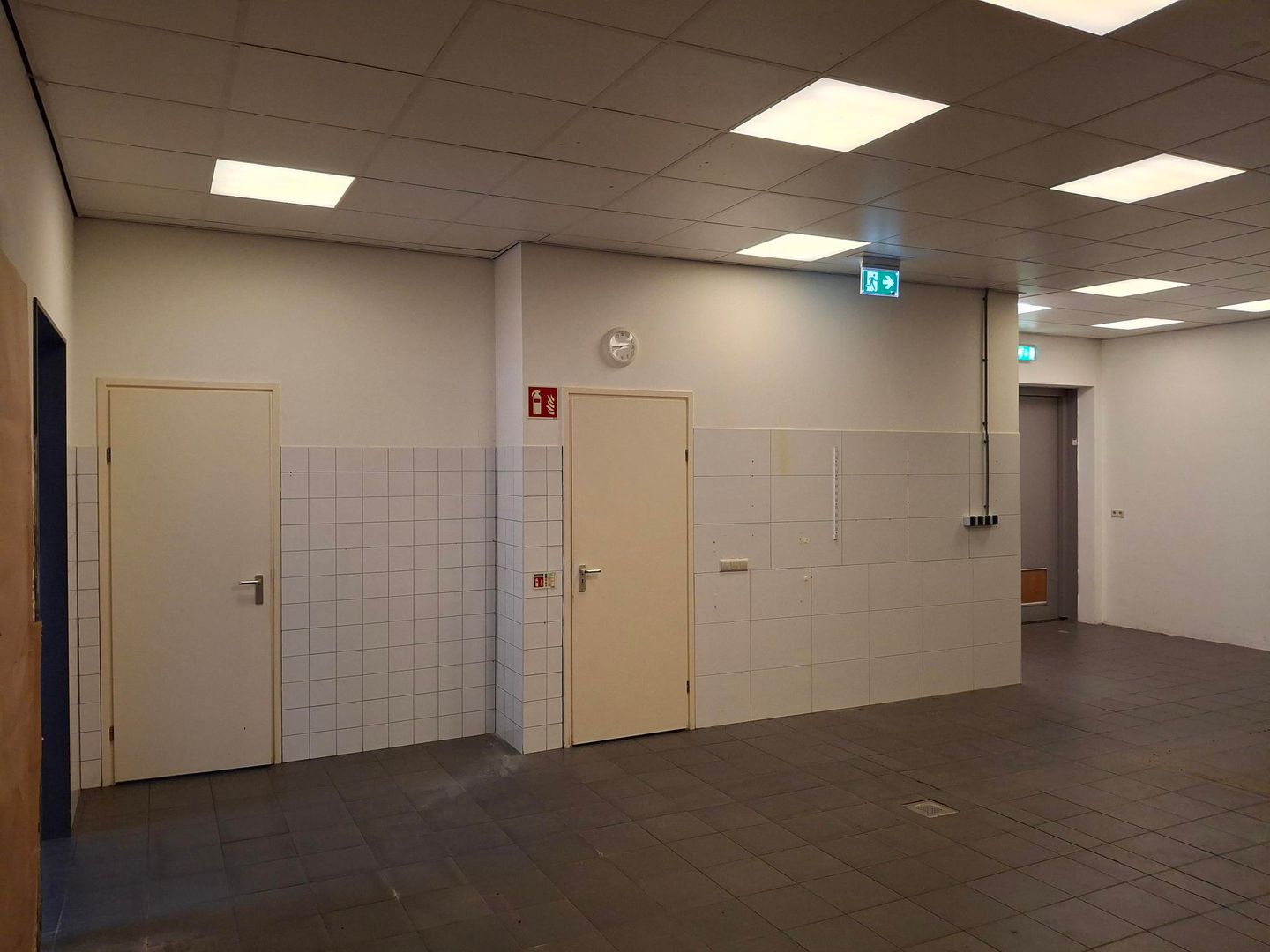 Bekijk foto 3 van Zonnebloemstraat 10