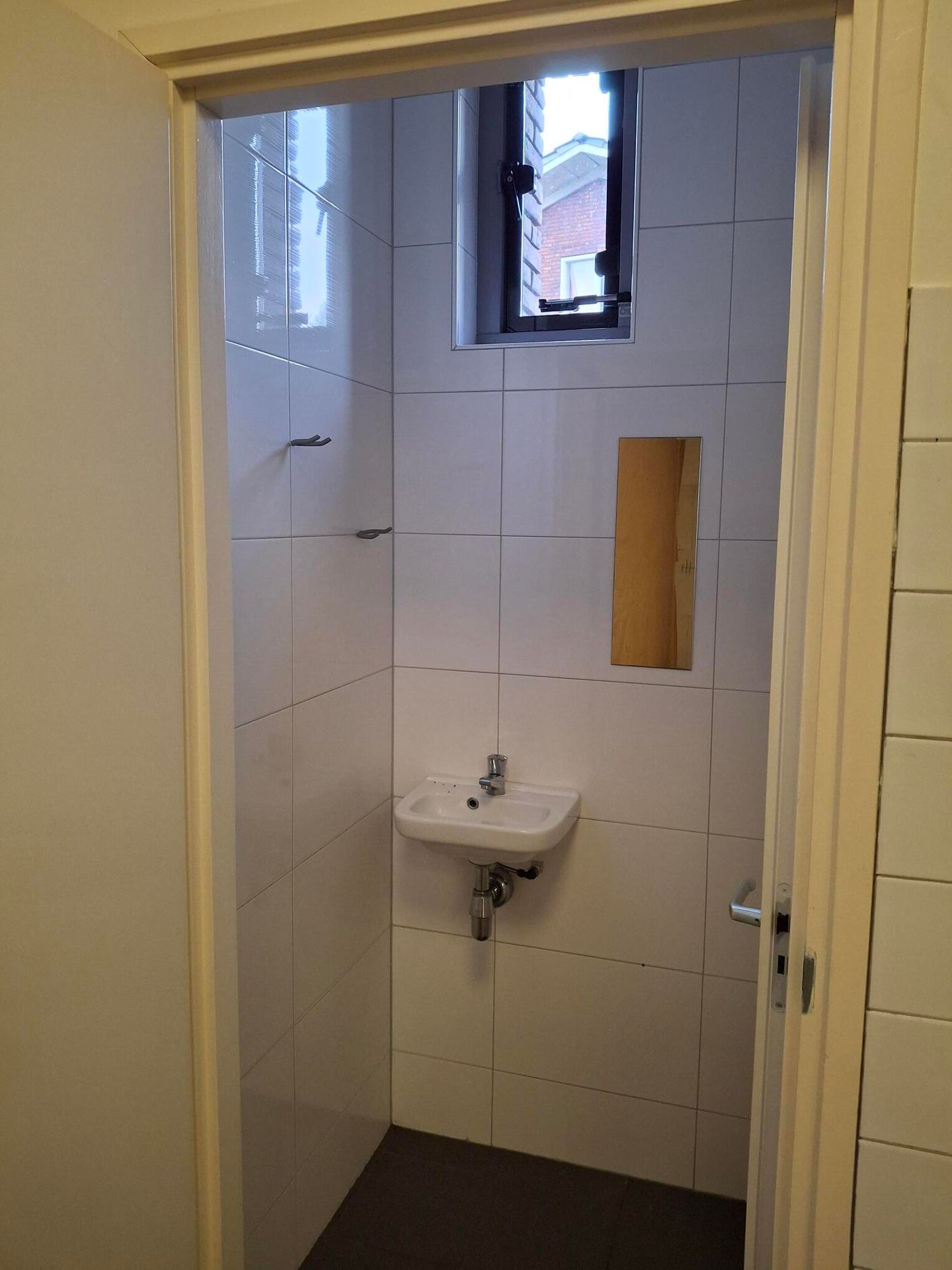 Bekijk foto 5 van Zonnebloemstraat 10