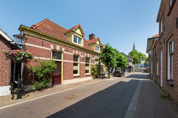 Photo 7 of Kerkstraat 6-A