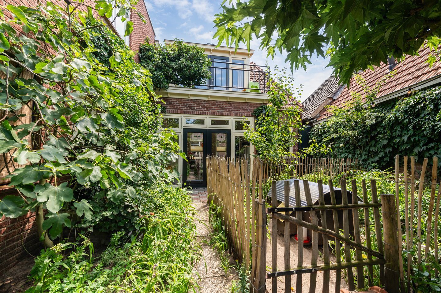 Foto 44 van Kerkstraat 6-A