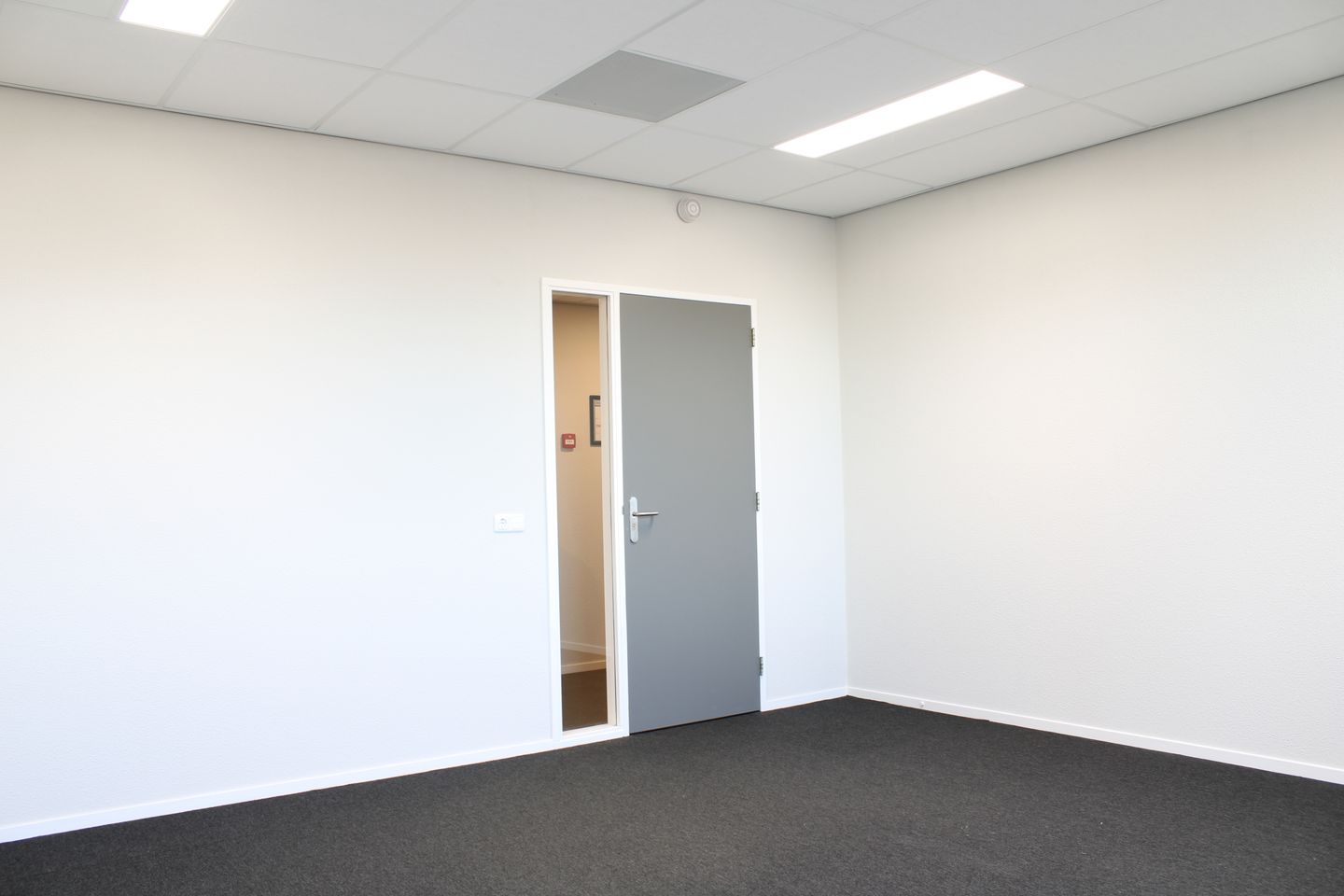 Bekijk foto 2 van Keulenstraat 1