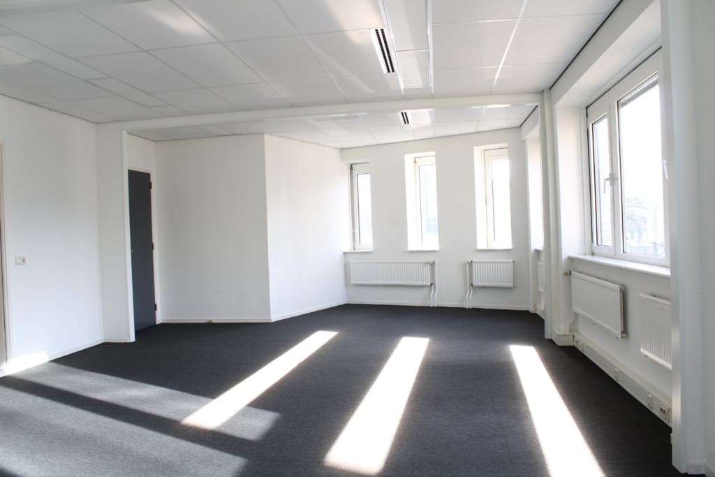 View photo 3 of Keulenstraat 12