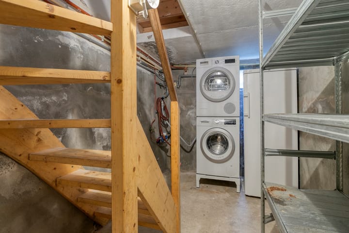 Foto 24 van Helmissenstraat 10