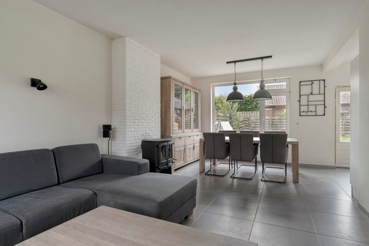 Foto 6 van Helmissenstraat 10