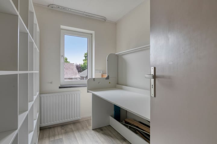 Foto 17 van Helmissenstraat 10