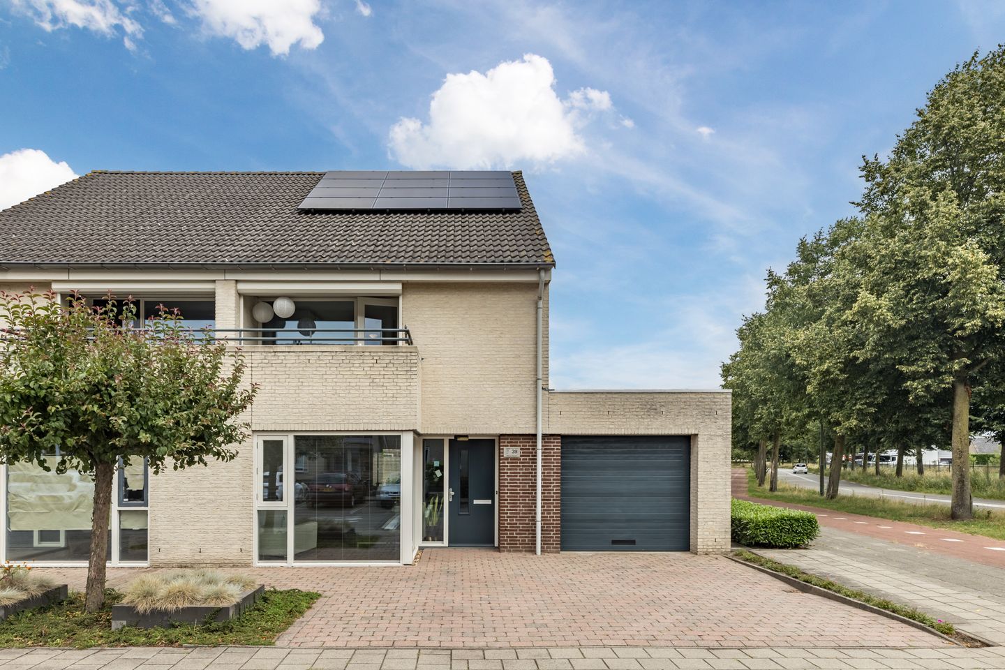 Photo 5 of Rooseveltstraat 39