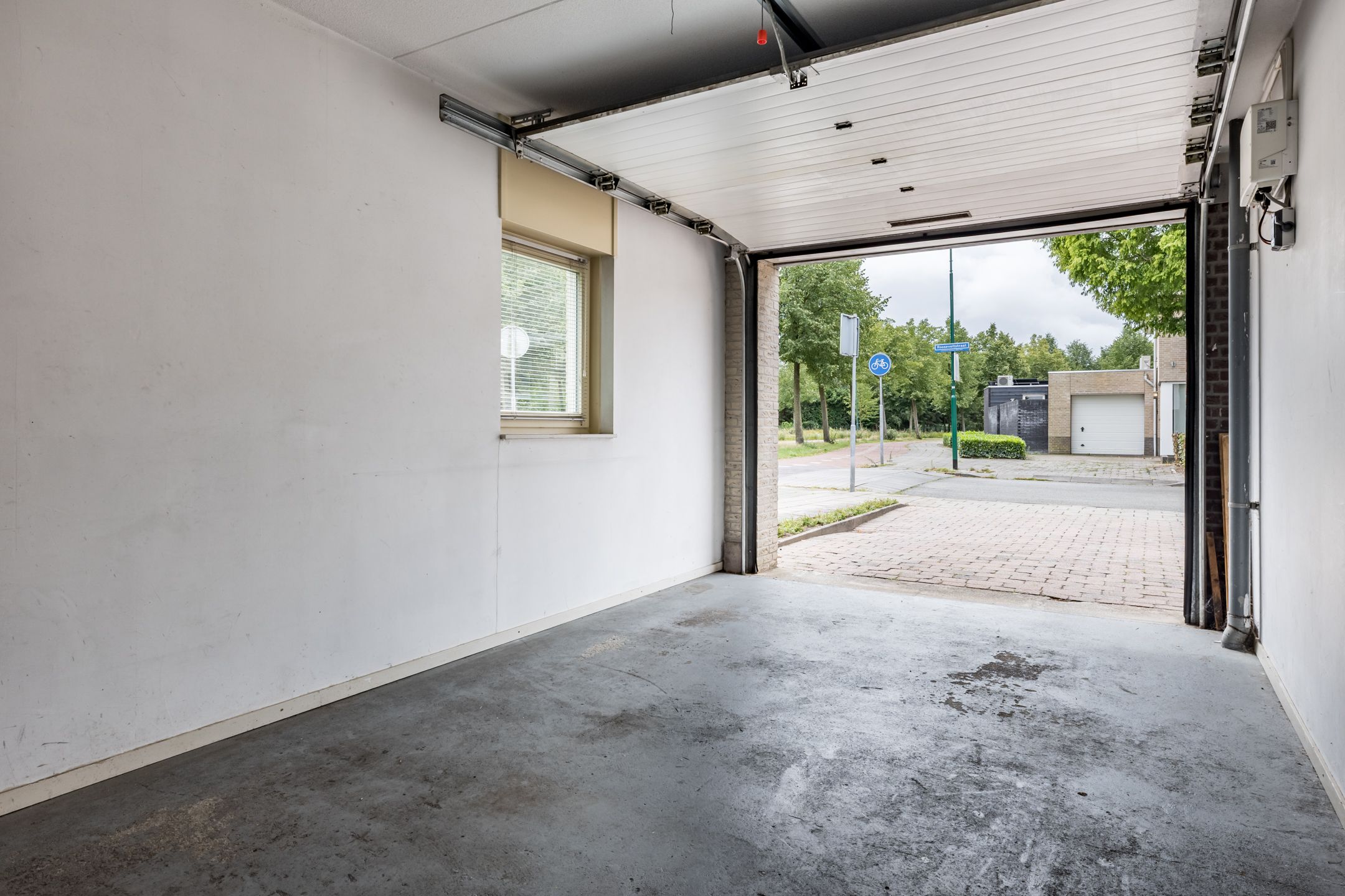 Photo 24 of Rooseveltstraat 39