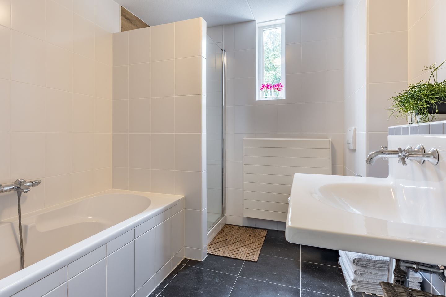 Photo 40 of Rooseveltstraat 39