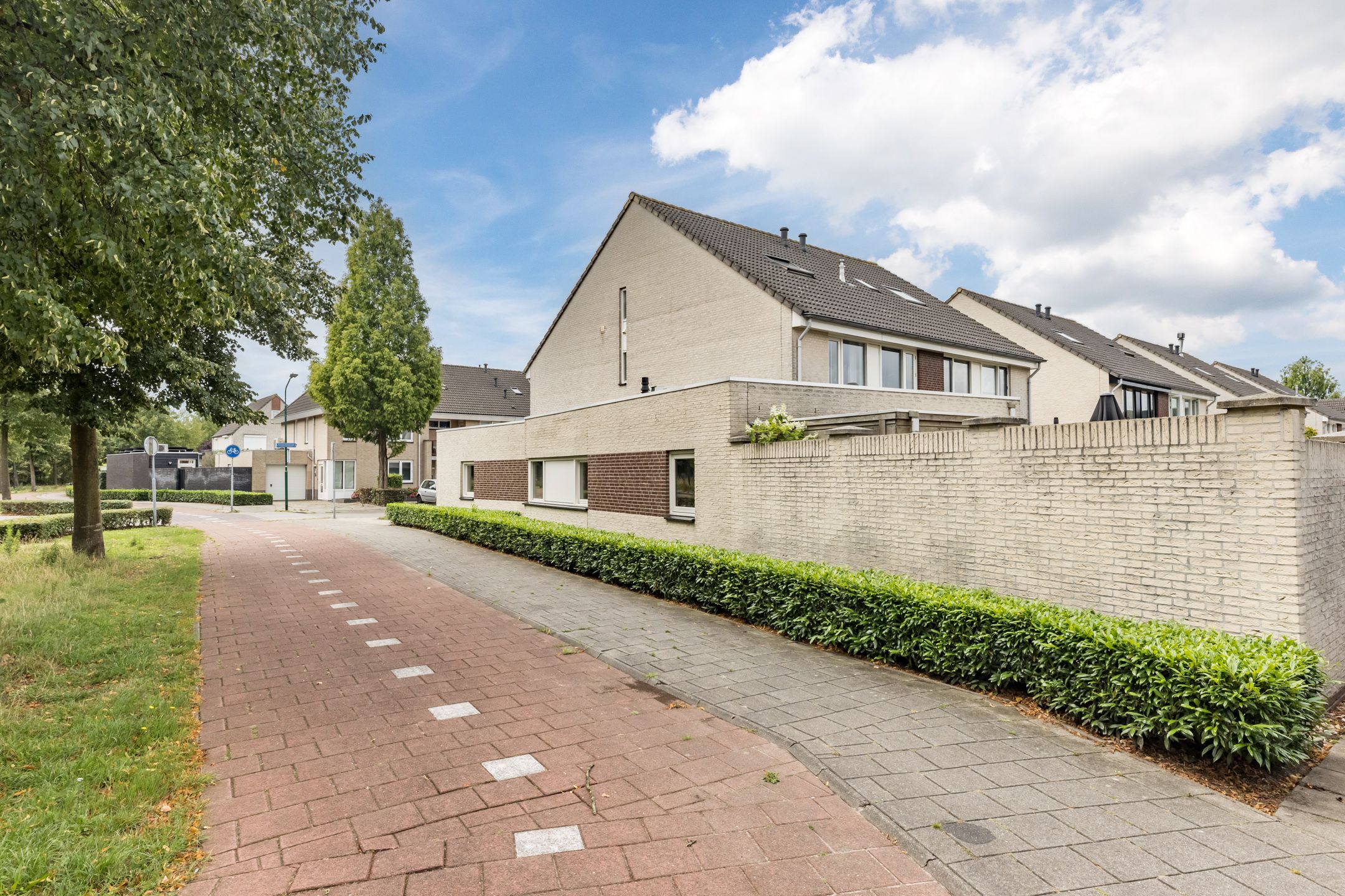 Photo 48 of Rooseveltstraat 39