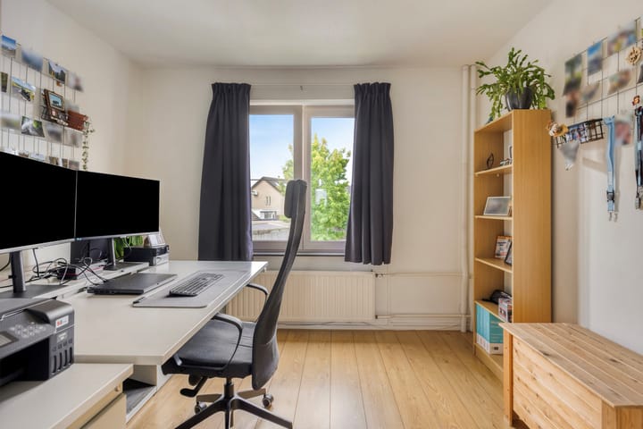 Foto 17 van Van der Duyn van Maasdamstraat 13