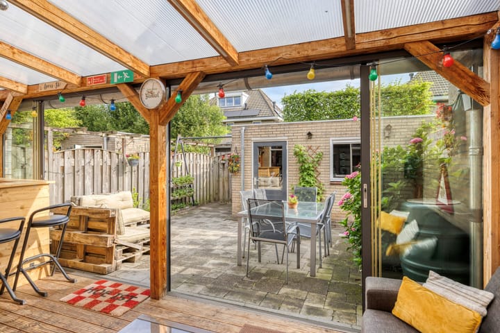 Foto 26 van Van der Duyn van Maasdamstraat 13