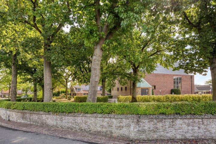 Foto 29 van Van der Duyn van Maasdamstraat 13