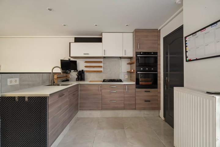 Foto 11 van Diaconiestraat 27