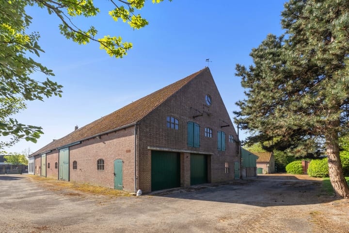 Foto 30 van Voorstraat 56